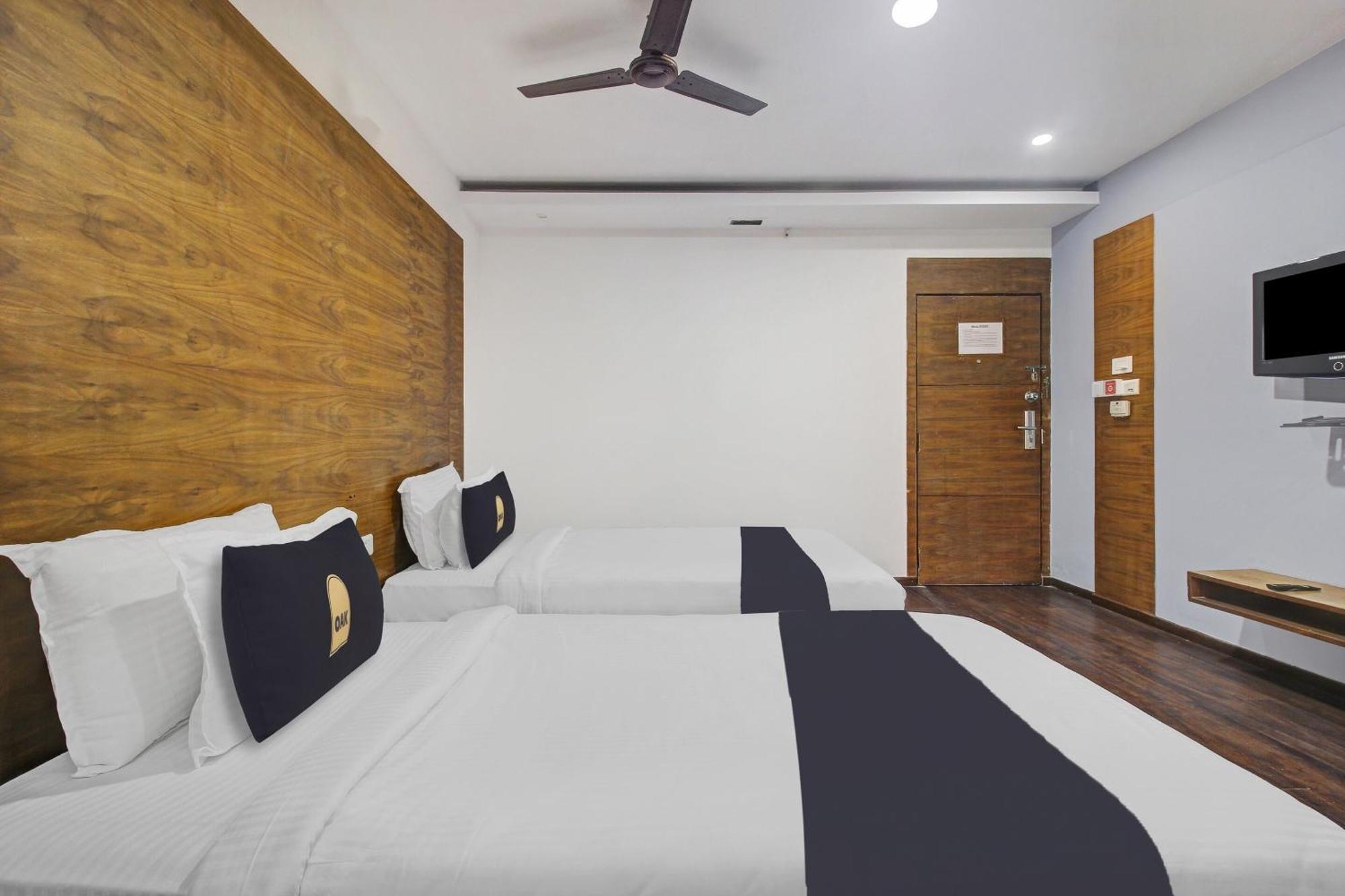 Townhouse Oak The Margi Hotel Near Yosufguda Metro Station ไฮเดอราบัด ภายนอก รูปภาพ