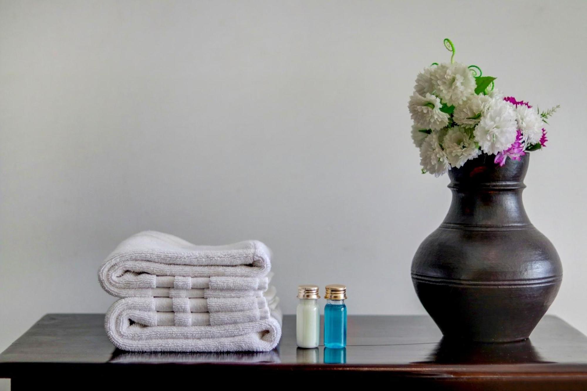 Townhouse Oak The Margi Hotel Near Yosufguda Metro Station ไฮเดอราบัด ภายนอก รูปภาพ