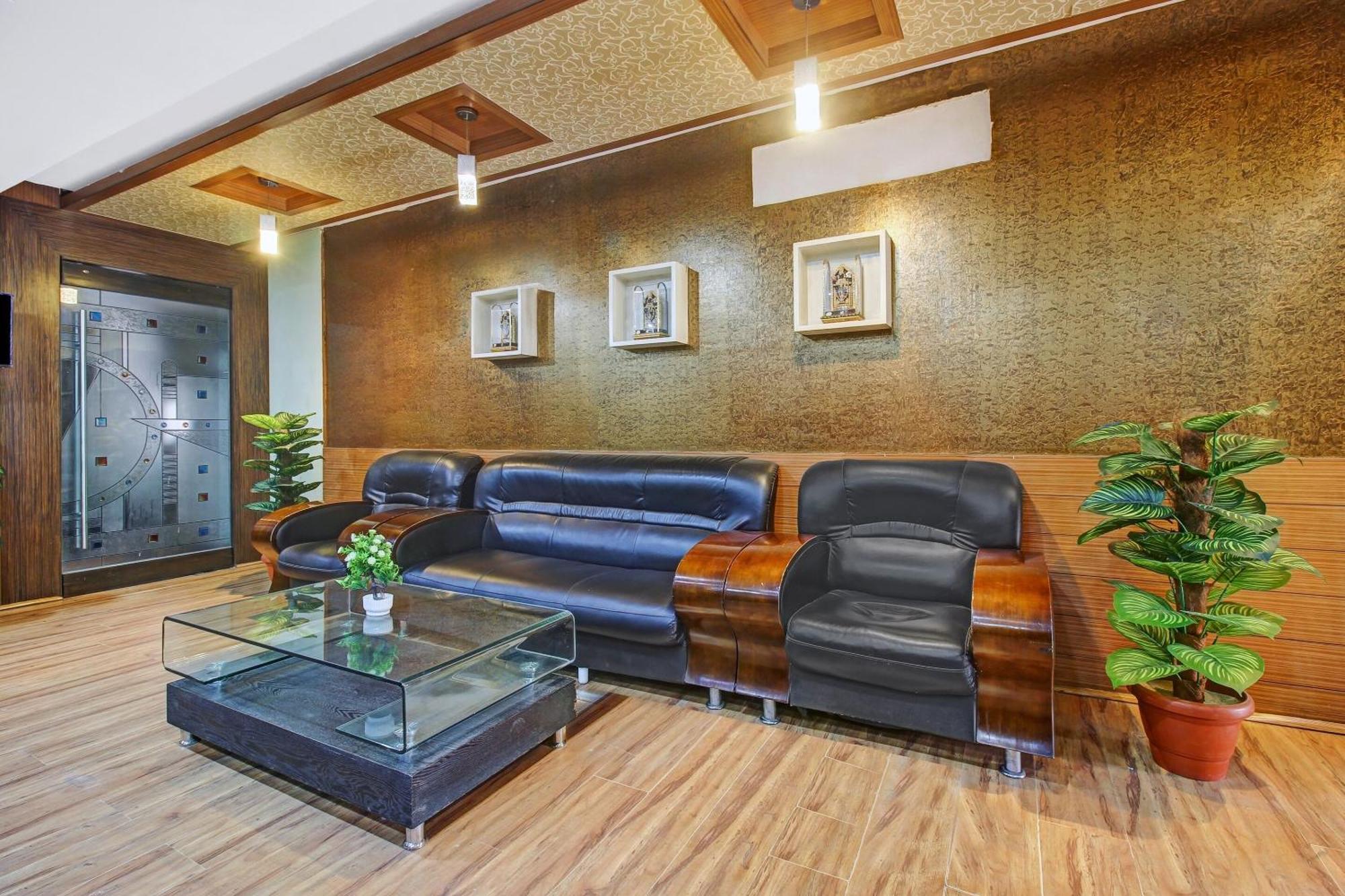 Townhouse Oak The Margi Hotel Near Yosufguda Metro Station ไฮเดอราบัด ภายนอก รูปภาพ